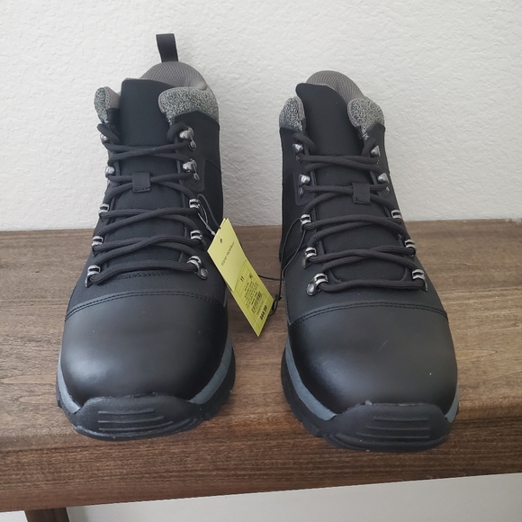 NWT All In Motion Ashton Water Repellent Boot - Picture 2 of 7